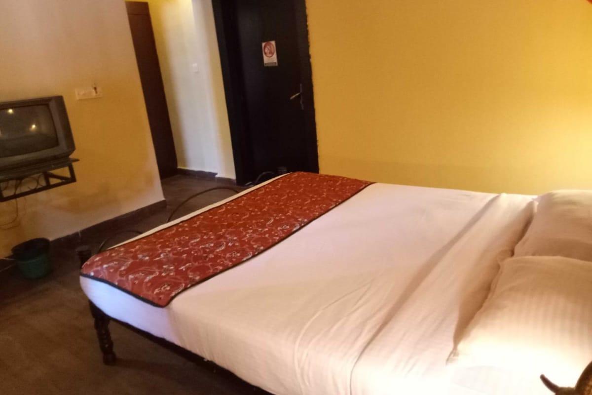 Resort Maangta 312 @ Calangute Goa 3*